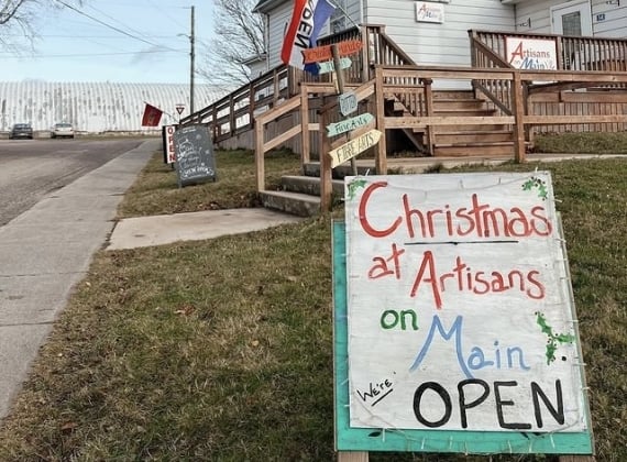 Sign with Christmas at Artisans on Main Open