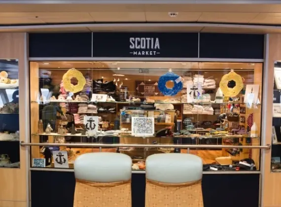 Image of the Gift Shop on board 